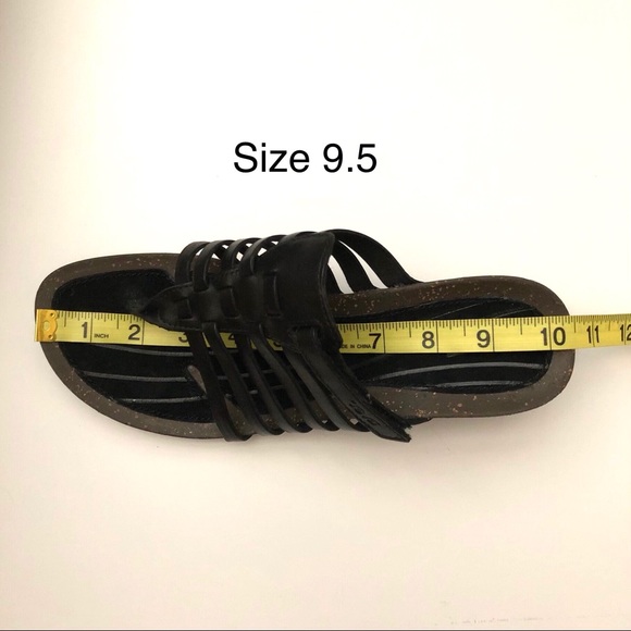 Teva Women's Cabrillo 3 Wedge Thong Sandal - Picture 7 of 8